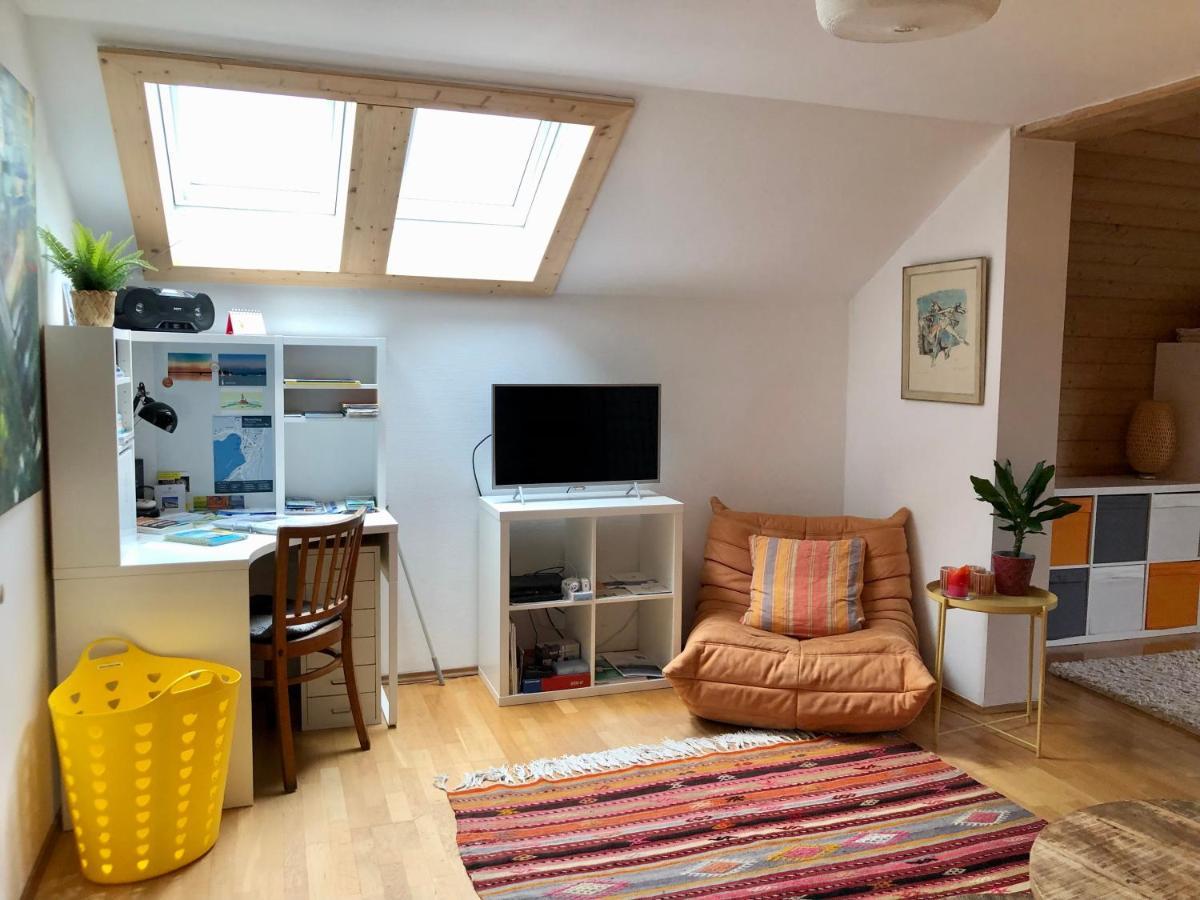 Charmante Ferienwohnung Mit Balkon Im 5-Seen-Land Hechendorf am Pilsensee Dış mekan fotoğraf